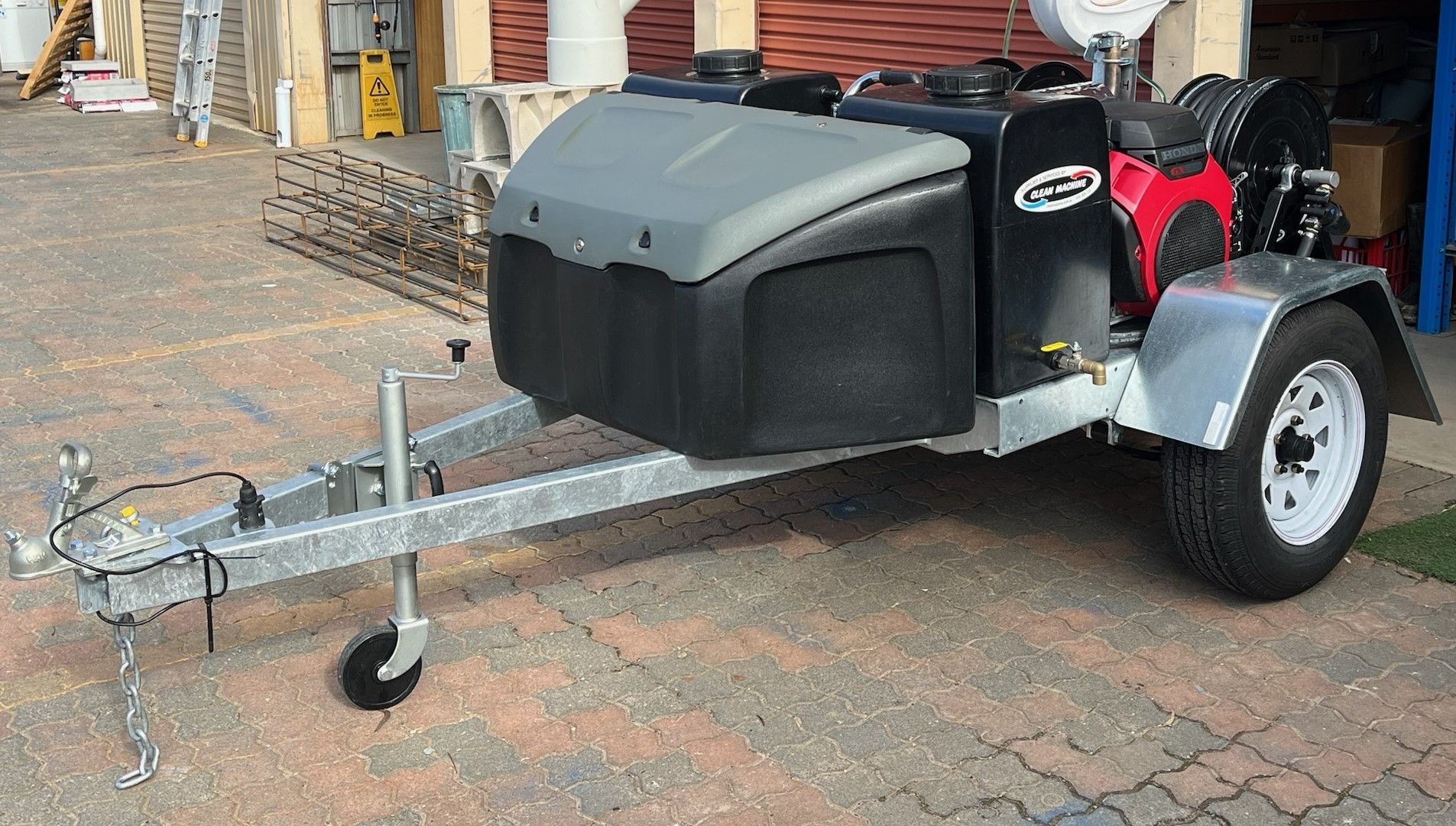 What Hydrojetting Does That a Drain Machine Can’t